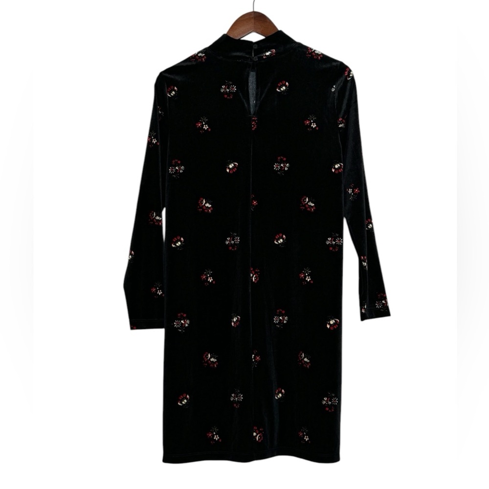 Loft Black Velvet Shift Dress Red Floral Mock Neck Cocktail SZ Petite Small